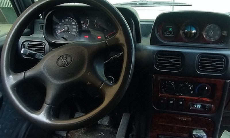 Fuoristrada Hyundai ...
