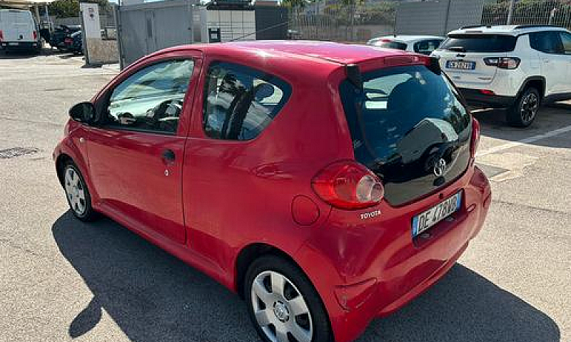 Toyota Aygo 1.0 Benz...