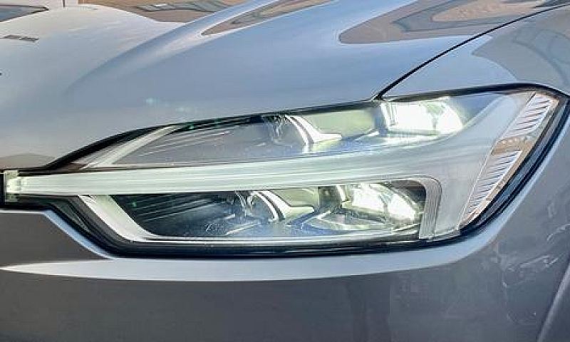 Volvo Xc60 B4 Awd 2....