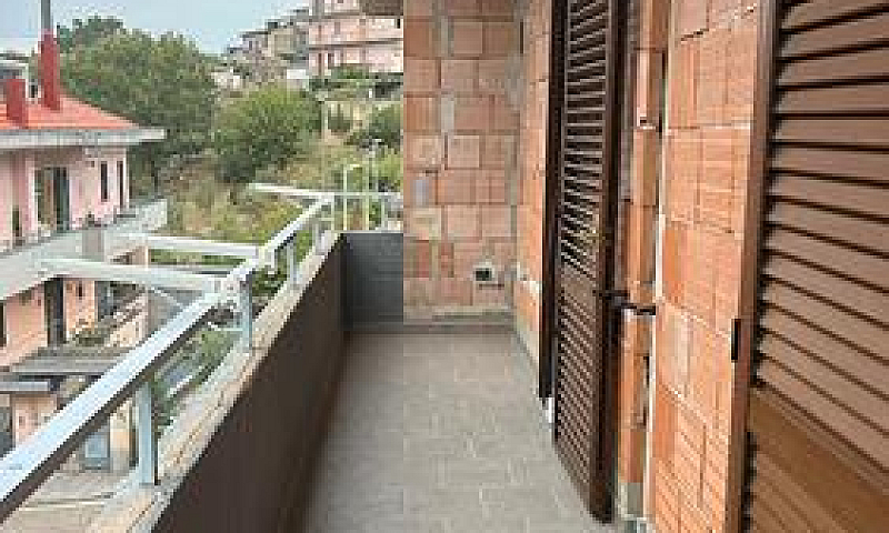 Casa Indipendente Di...