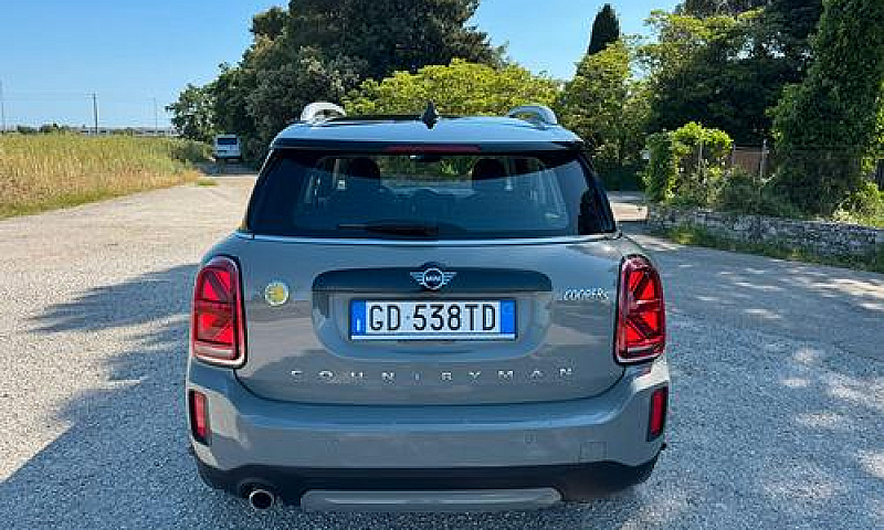 Mini Cooper Countrym...