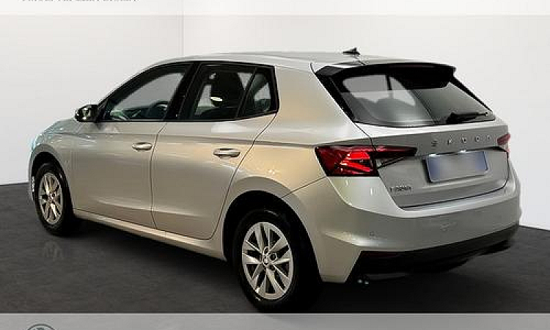Skoda Fabia 1.0 Mpi ...