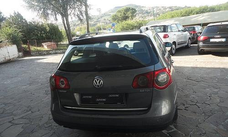 Volkswagen Passat 2....