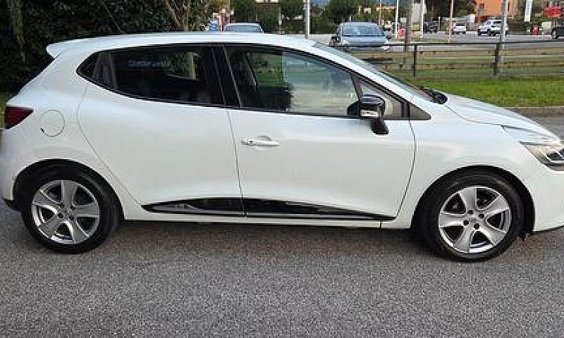 Renault Clio 1.5 Dci...