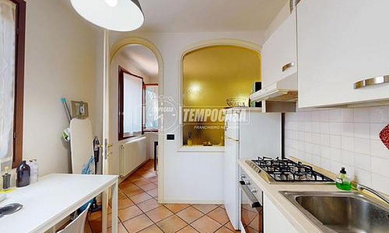 Rif: A022 Maisonette...