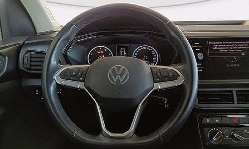 Volkswagen T-Cross 1...