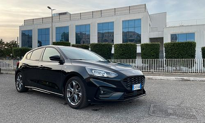Ford Focus 1.0 Ecobo...