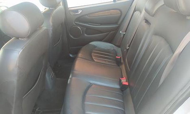 Jaguar X-Type Benzin...