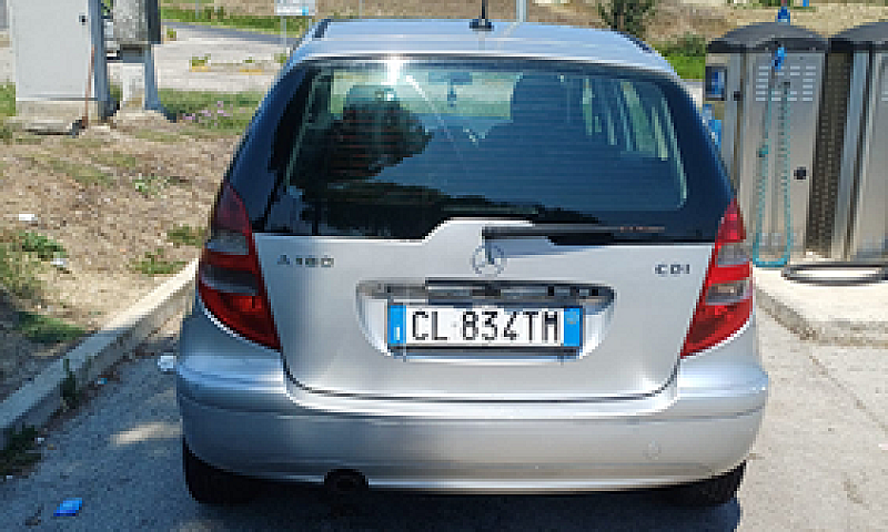 Auto Marciante...