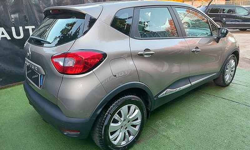 Renault Captur 1.5 D...