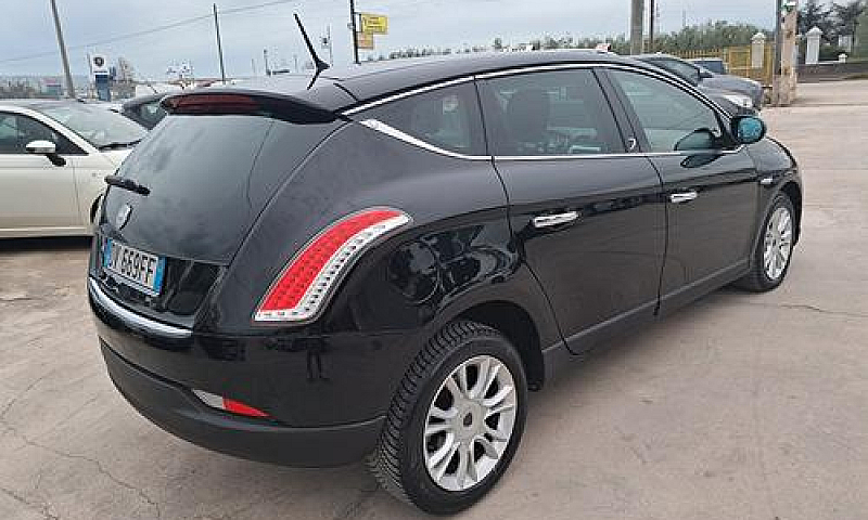 Lancia Delta 1.6 Mul...
