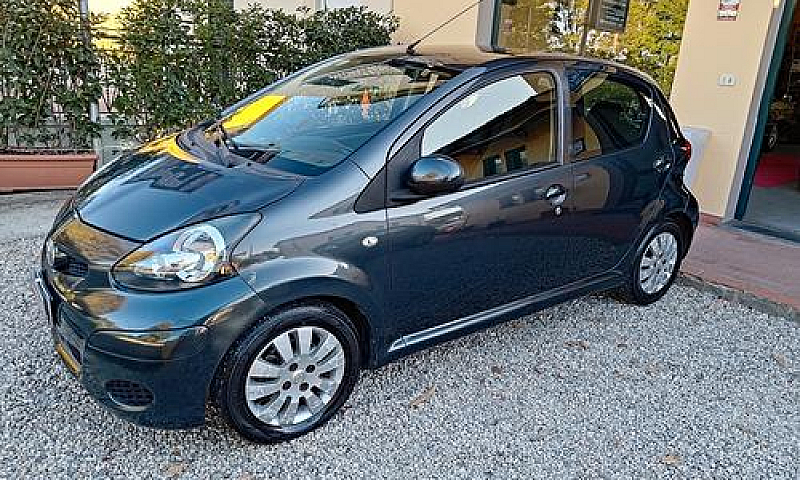 Toyota Aygo 1.0 12V ...