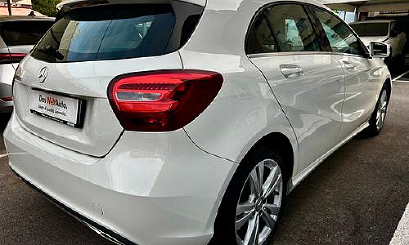 Mercedes-Benz A 180 ...