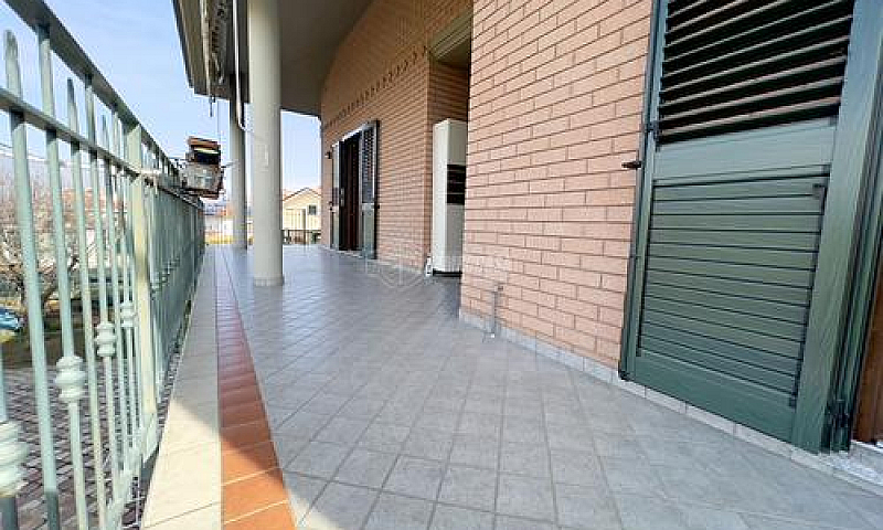 Bilivello Con Terraz...