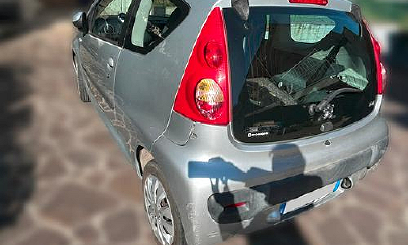 Peugeot 107 3P 1.0 1...