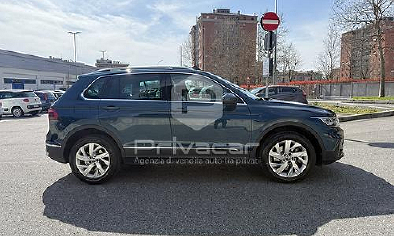 Volkswagen Tiguan 1....