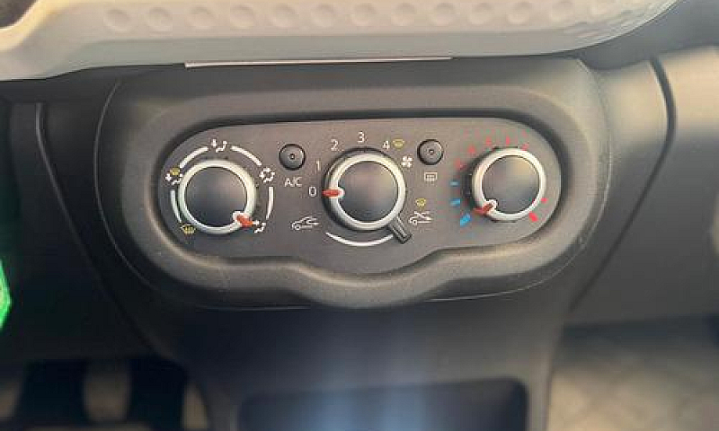 Renault Twingo Sce Z...