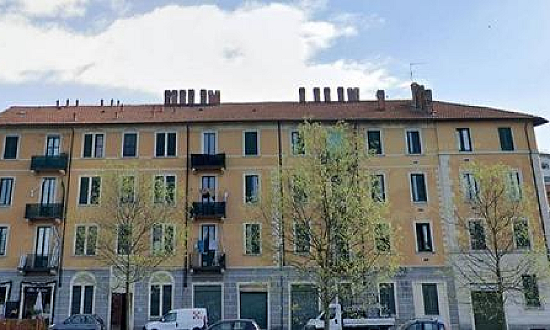 Appartamento - Milan...