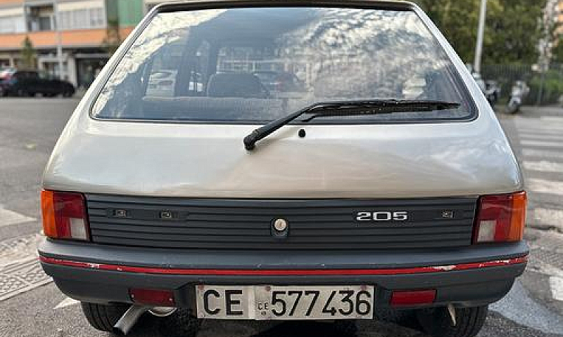 Peugeot 205 5 Porte ...