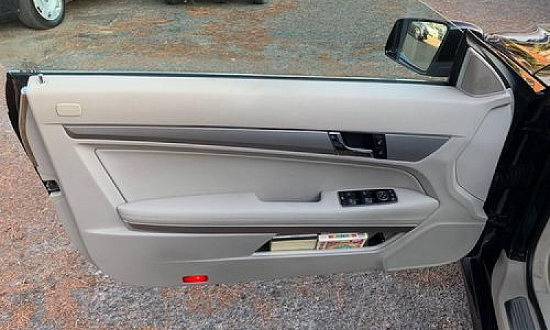Mercedes E 250 Cabri...