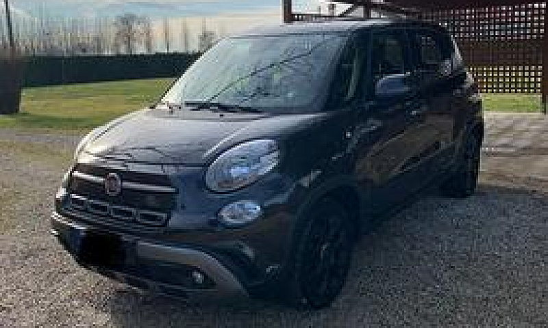 Fiat 500 L...
