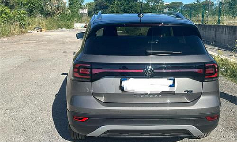 Volkswagen T-Cross 1...