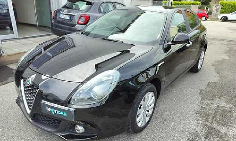 Alfa Romeo Giulietta...