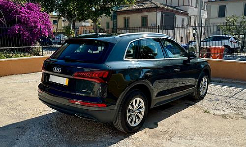 .Audi Q5 40 Tdi Quat...