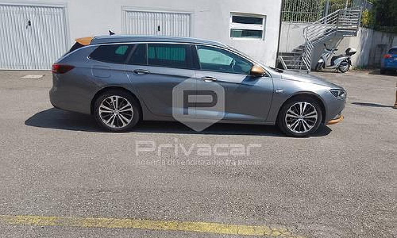 Opel Insignia 1.6 Cd...