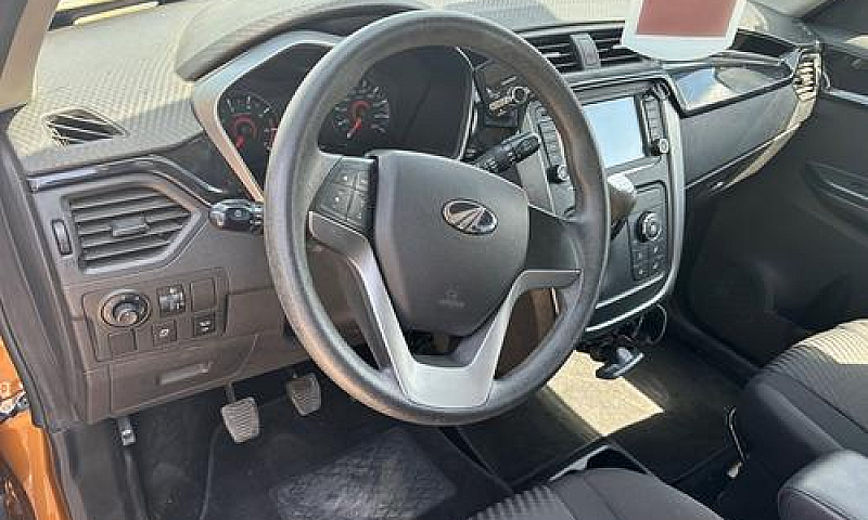 Mahindra Kuv100 1.2 ...