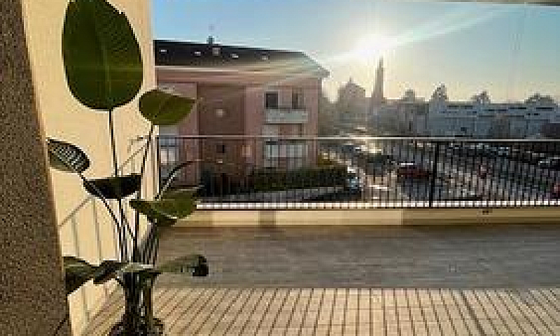 App.to 4 Camere Con ...