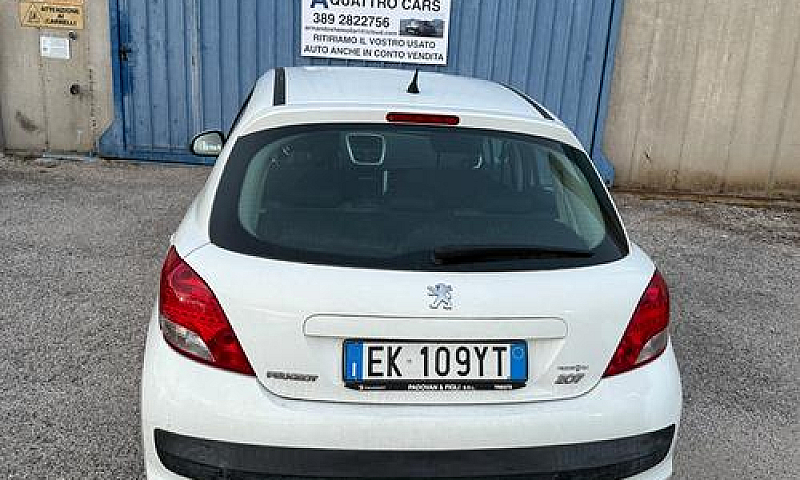 Peugeot 207 1.4 Vti ...
