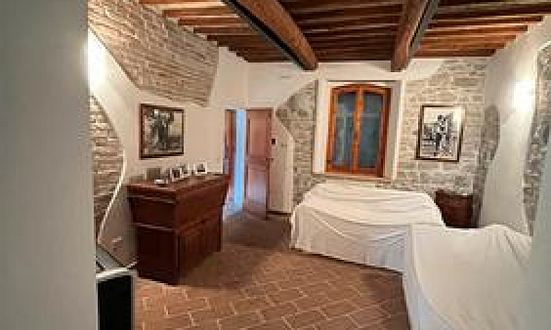 Casa Indipendente, C...