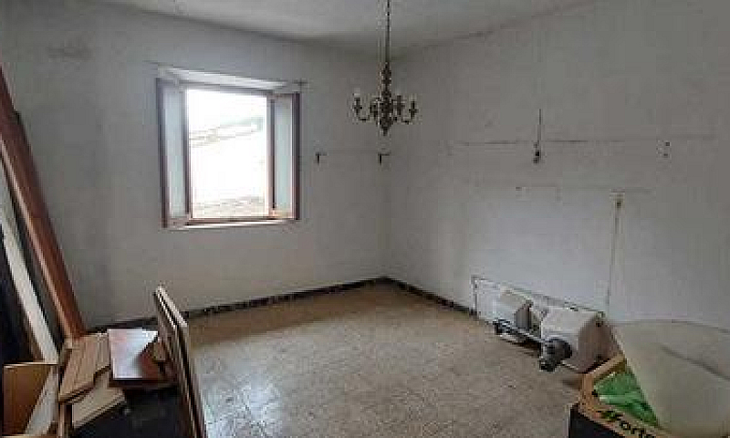 Appartamento A Ascia...