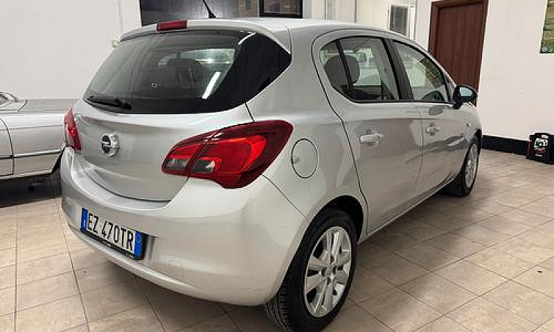 Opel Corsa 2015 1.4 ...