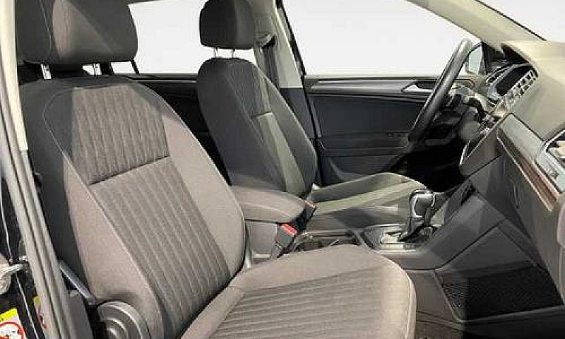 Volkswagen Tiguan Al...