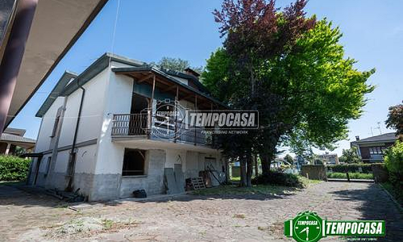 Villa Indipendente...