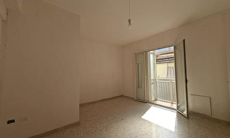 Appartamento Con Box...