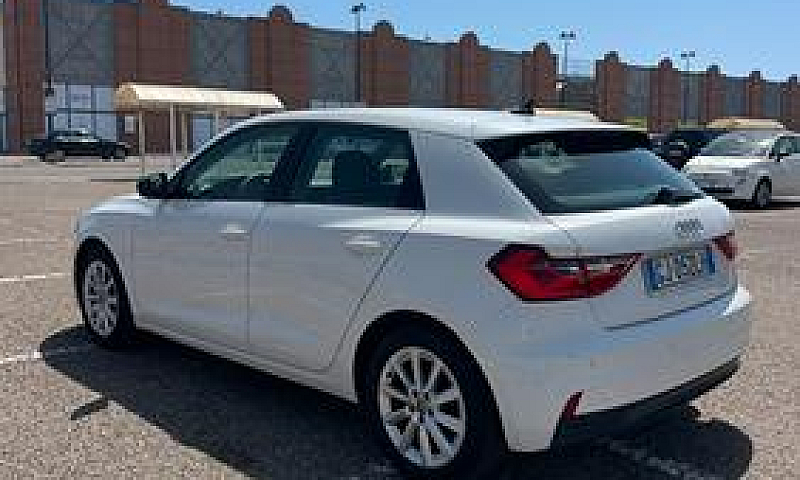 Audi A1 1.0 Tfsi...