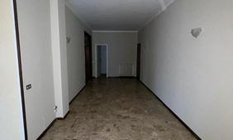 Quadrilocale In Rami...