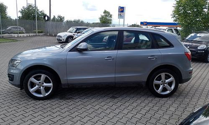 Audi Q5 Manuale...
