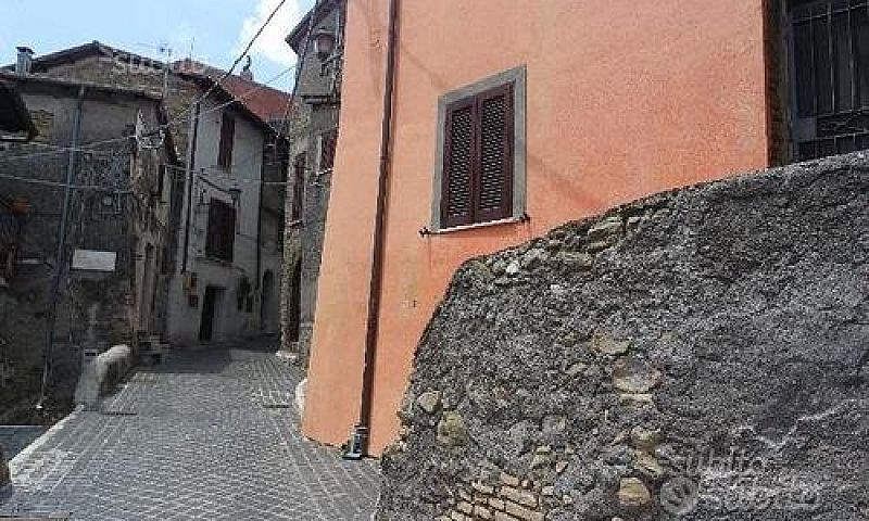 Paliano, Piano Terra...