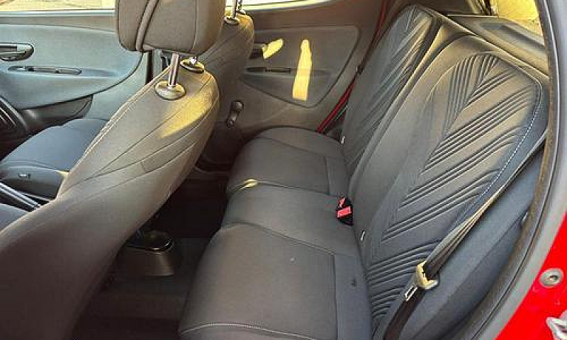 Lancia Ypsilon 1.0 F...