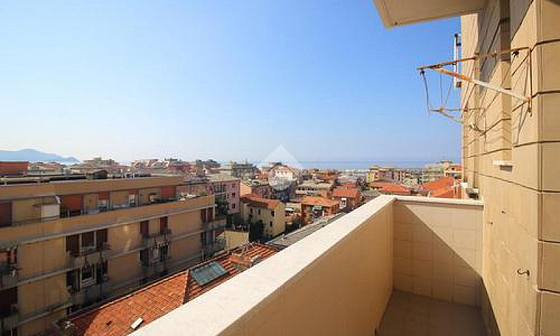 5 Locali A Lavagna...