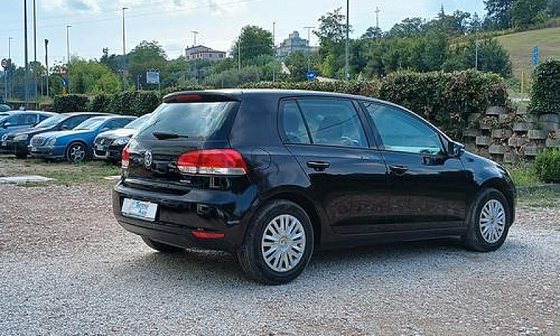 Volkswagen Golf 1.6 ...