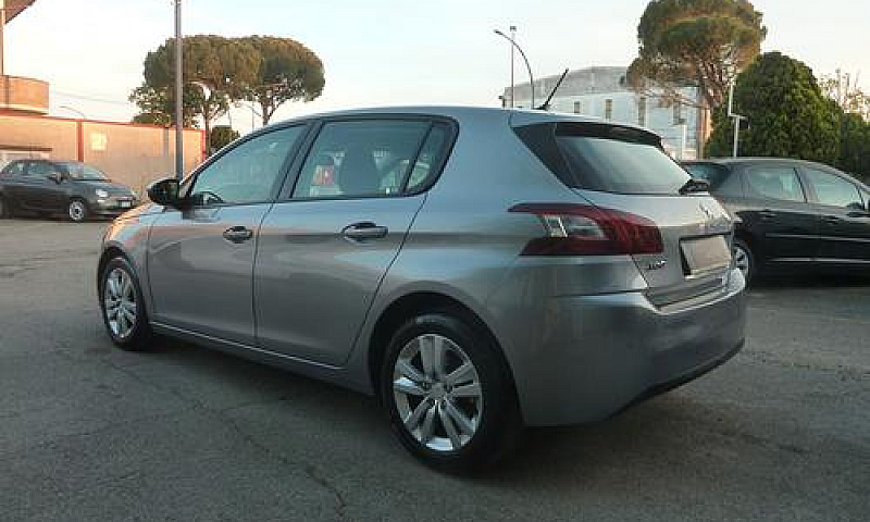 Peugeot 308 1.6 Hdi ...