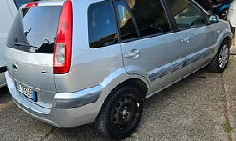 Ford Fusion 1.6 Tdci...