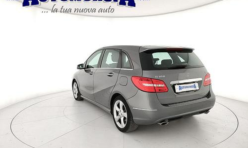 Mercedes-Benz B 180 ...