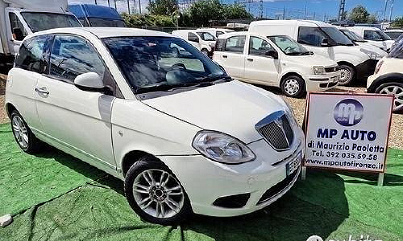 Lancia Ypsilon 1.2 B...