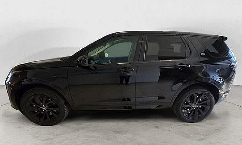 Land Rover Discovery...